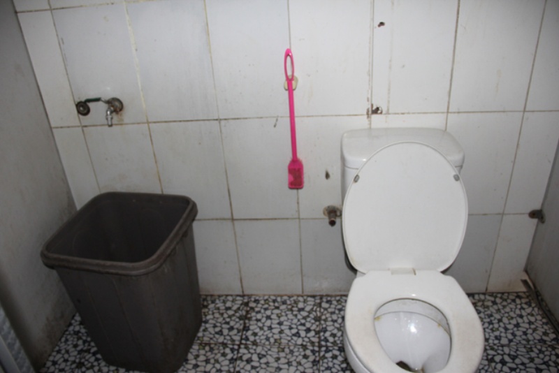 Chiêm bao thấy nhà vệ sinh rất dơ bẩn